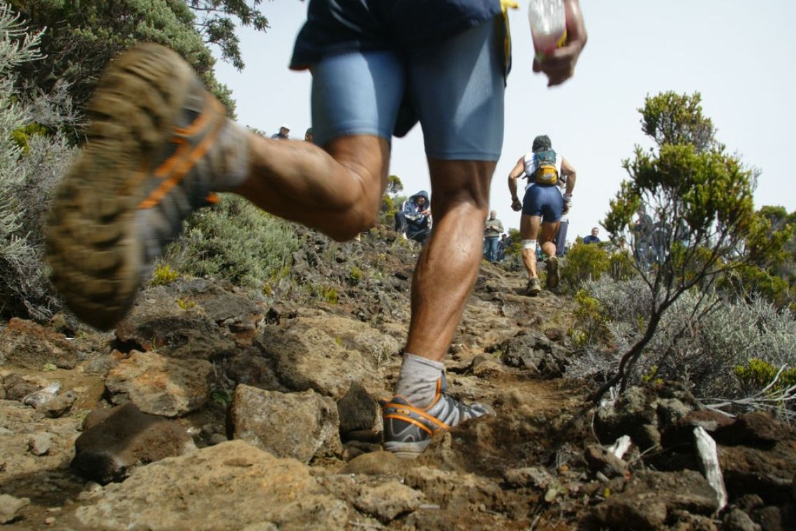 OMONDO SPORTS : Diagonale des fous - L'exploit de Mathieu Blanchard sur l'ultra-trail de La Réunion